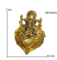 * Ganapathi Sitting On Leaf*