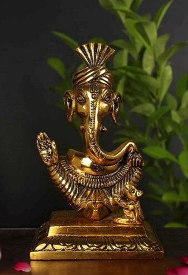 * Attractive Ganesha Idols*