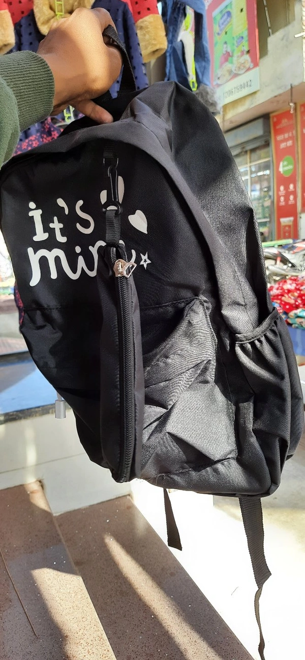 GIRLS STYLISH BAGPACK - BLACK, FREE