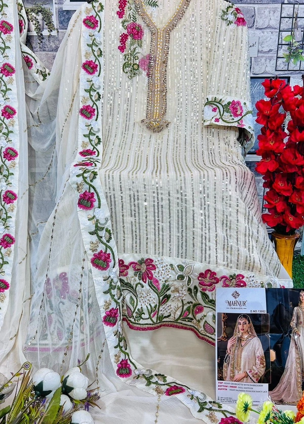MAHNOOR FASHION Presenting The Most Hottest Bridal Design - FREE SIZE, Spring Wood