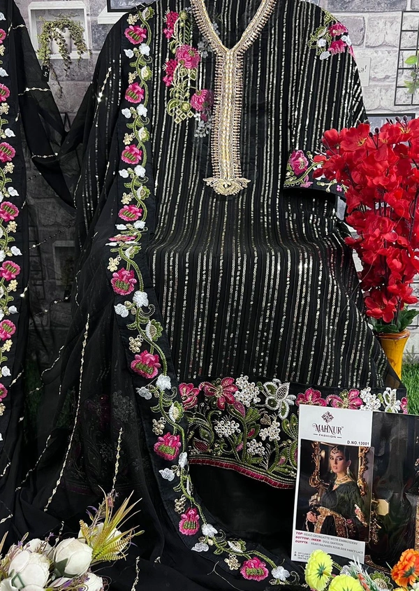 MAHNOOR FASHION Presenting The Most Hottest Bridal Design - FREE SIZE, Thunder