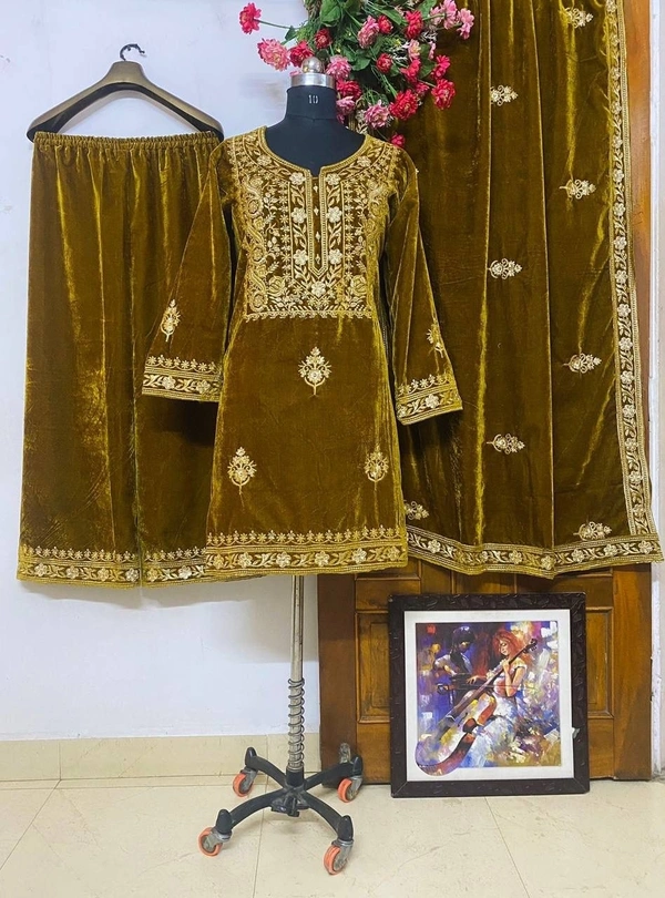 LC- HEAVY VELVET TOP WITH BEAUTIFUL EMBROIDERED &  HEAVY VELVET PLAZZO  - Saddle Brown, XXL