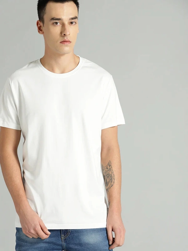 Men tshirt Solid Round Neck Regular Sleeves  T-shirt - S