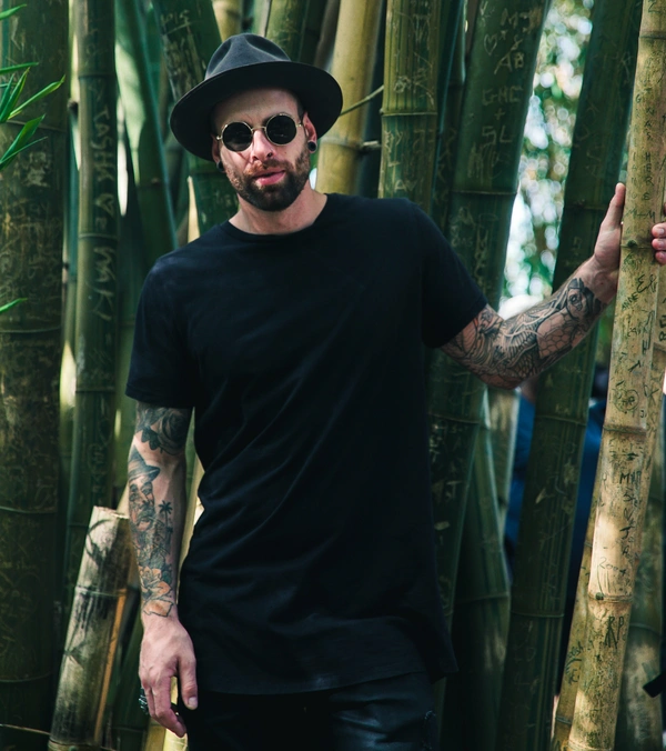 Fambruh Solid Black T shirt - XL