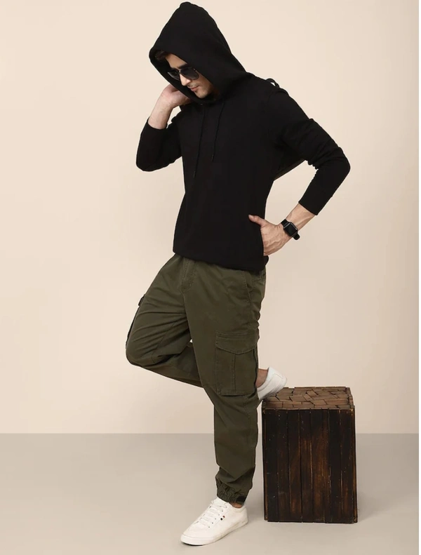 Fambruh  Solid Men Black  Hooded Sweat Shirt - M