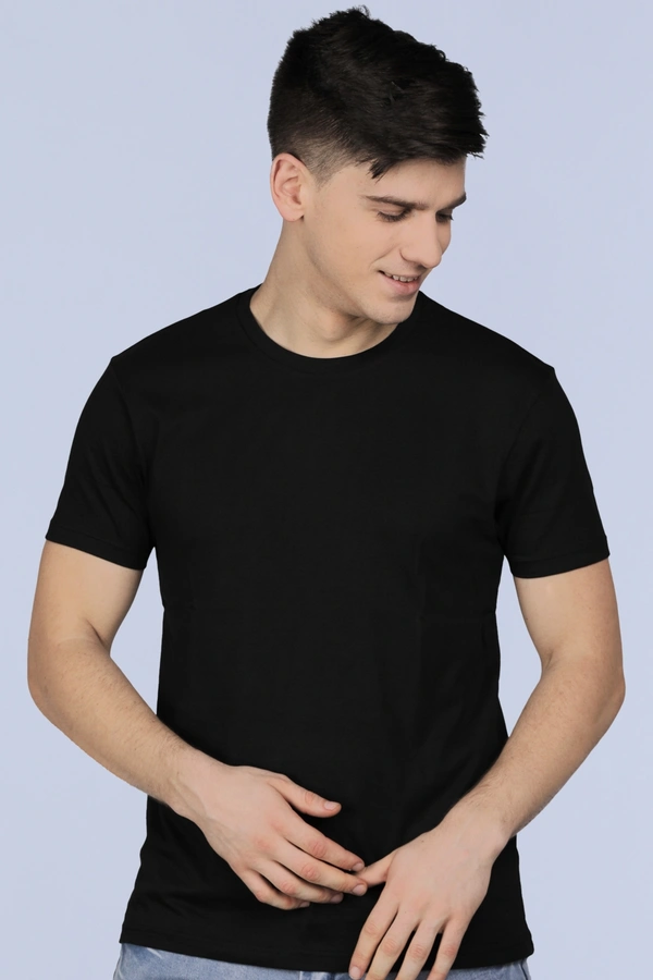 Fambruh Solid Black T Shirt For Men - M