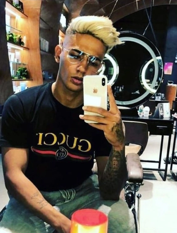 Fambruh Danish Zehen Gucci T Shirt - S