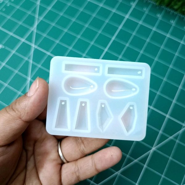 Minimal Pendant Designs Mold 