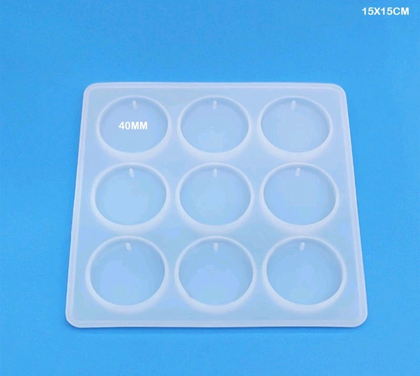 9 Cavity Round Mold With Holes 