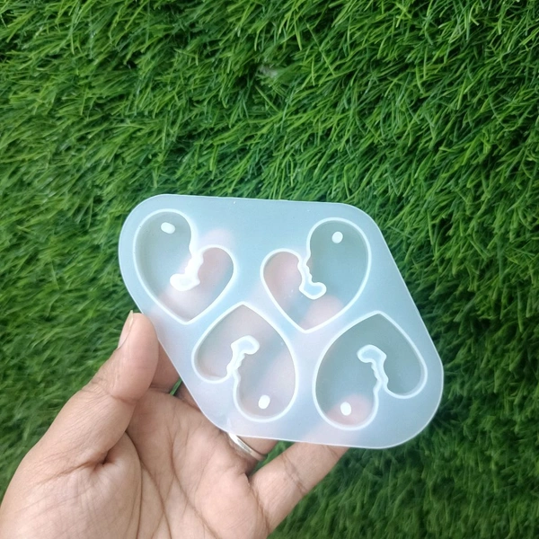 Mother & Child 5 Cavity With Hole Mold 