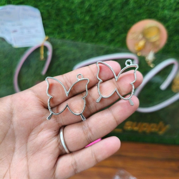 Silver Butterfly Bezel 5pc (3cm) 
