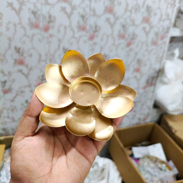 Golden Lotus Urli 