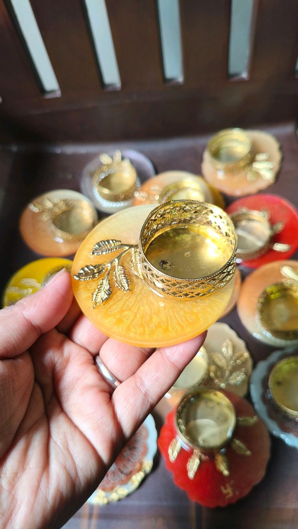 3" Inch Resin Tealight Set Of 4 Pcs 