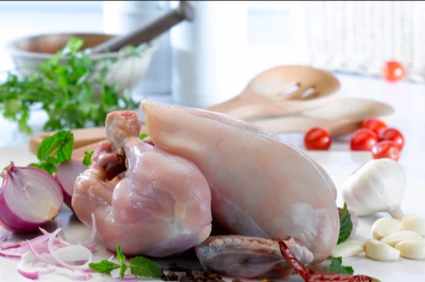 Chicken Supply 600-700 Grams per Peace