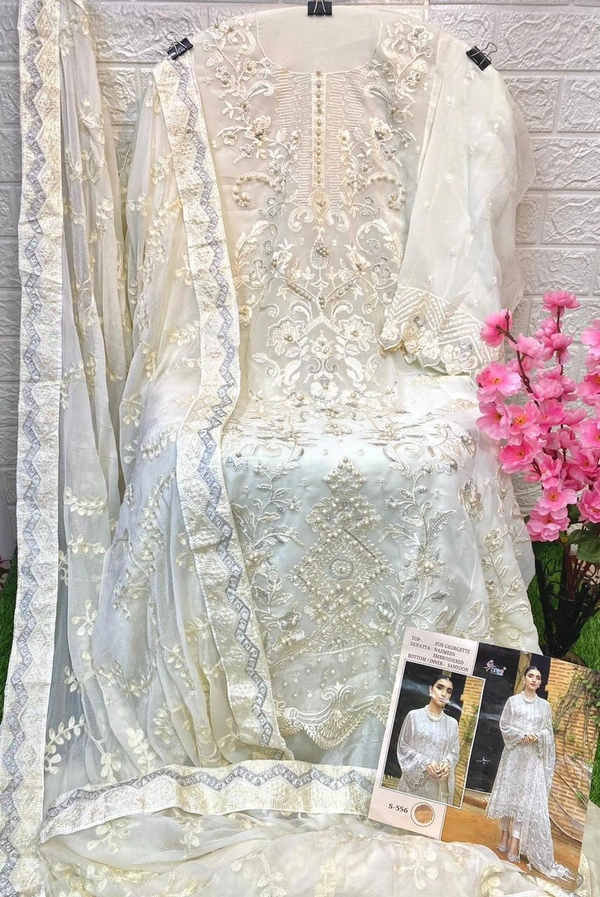Pakistani Suit