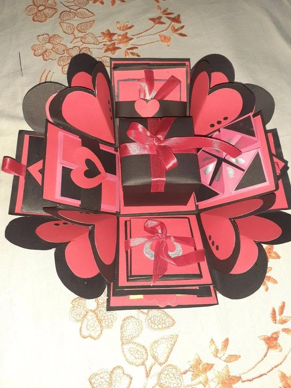 Explosion Box -Red