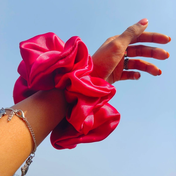 Ruby Scrunchies - XL
