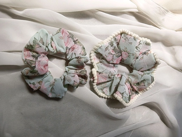 Mash  Flora Lace Scrunchie  - Jungle Mist, Without Lace