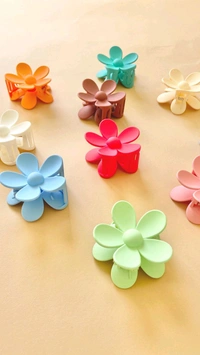Mash Flower Claw Clip 🌸 - 6 Pcs
