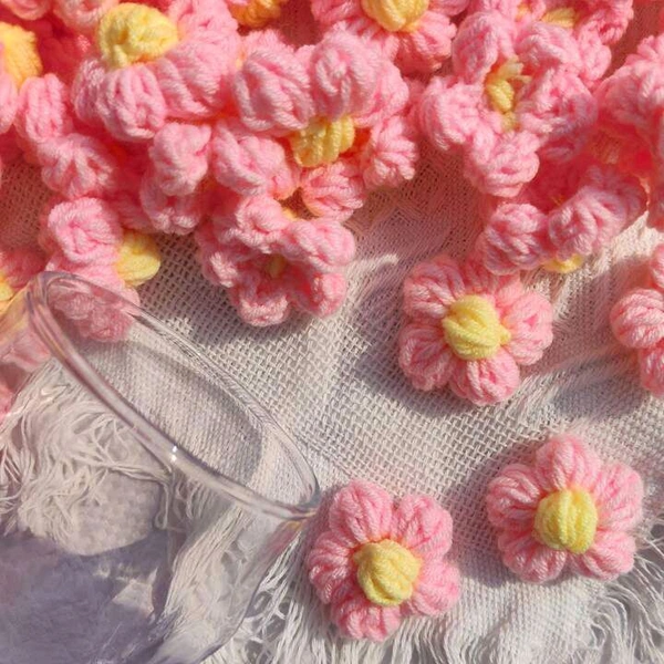 Mash Puffy Flowers For Decoration 