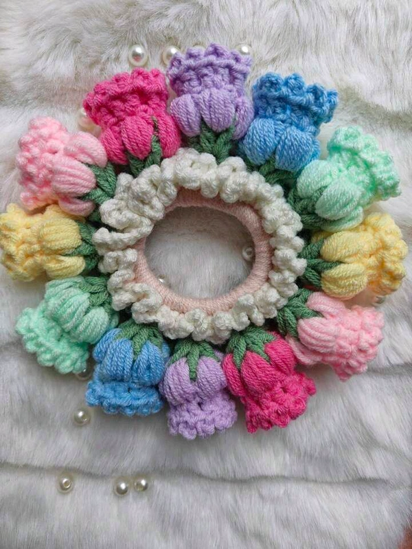 Mash Crochet Lily Scrunchie  - Red
