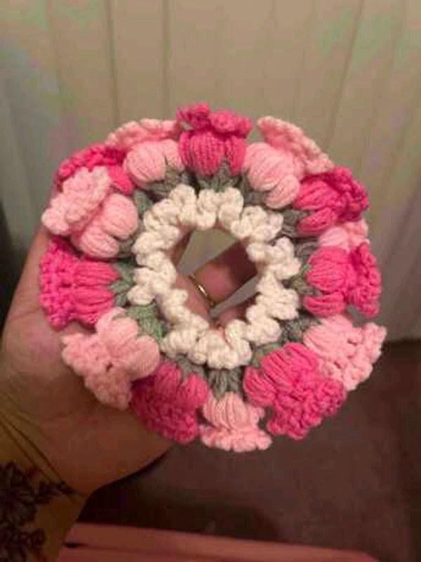 Mash Crochet Lily Scrunchie  - Red