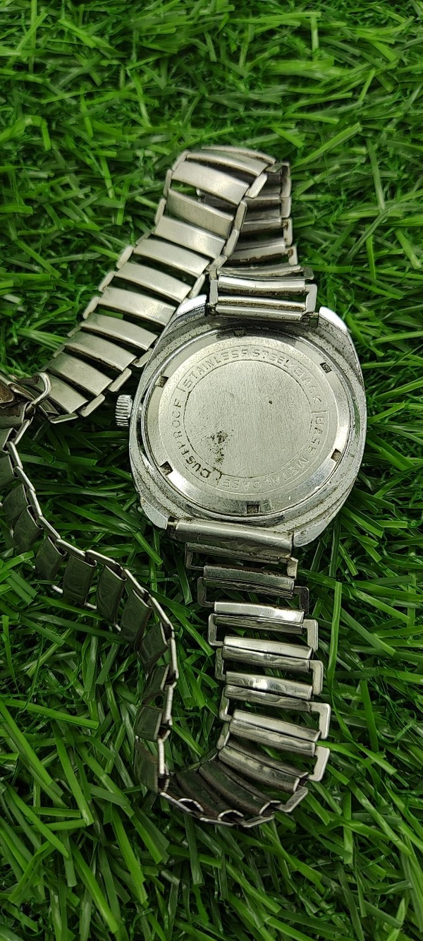 Henri Sandoz&Fils 17 Jewels Shockproof Swiss Made