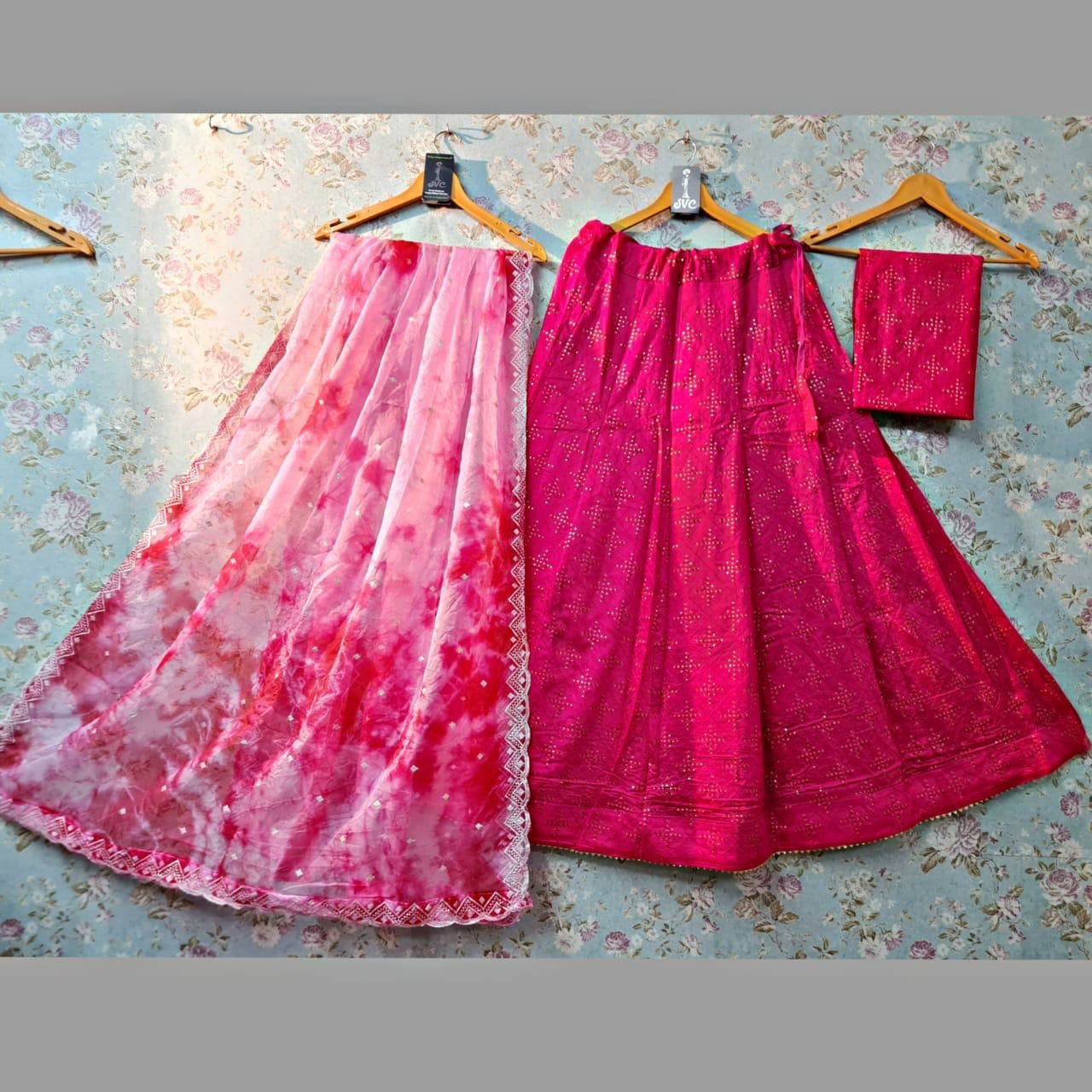White And Gold Pink And Gold Chanderi Silk Lehenga Choli Set at Rs 3999 in  Gurgaon