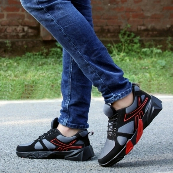 SPORTS SHOES Training & Gym Shoes For Men