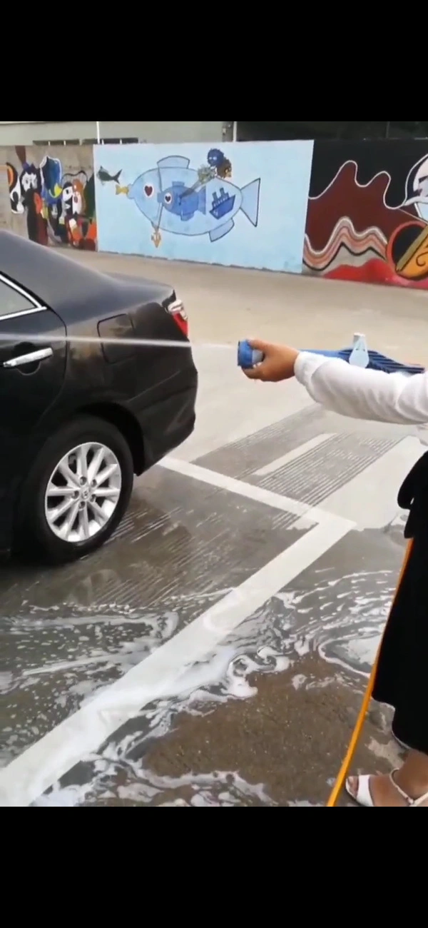 Water Spray  Car Gun