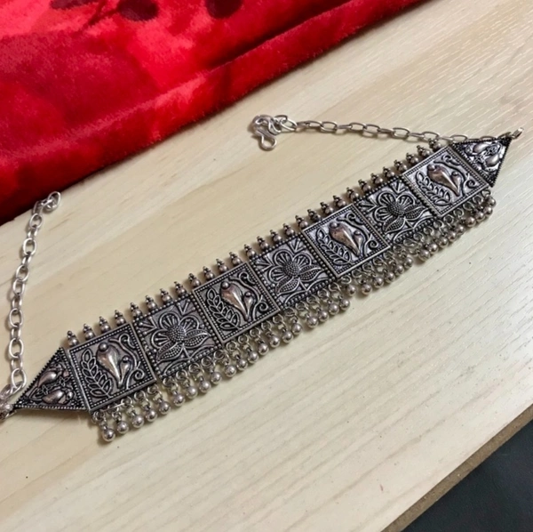 Martina Jewels Shell GS Hanging Choker - silver oxidized