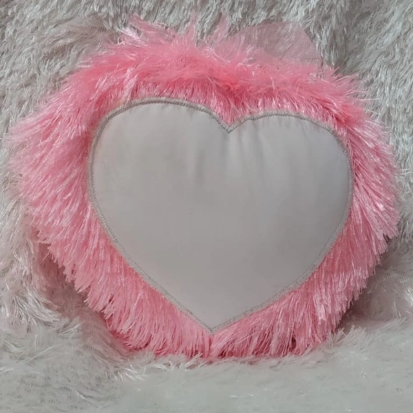 Mini Fur Pillow - Heart Shape - Pink