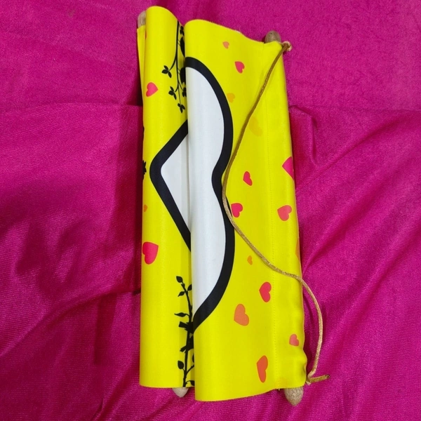 Love 04 - Satin Scrolls