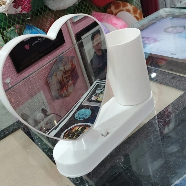 Small - Heart White With Pen Stand Magic Mirror