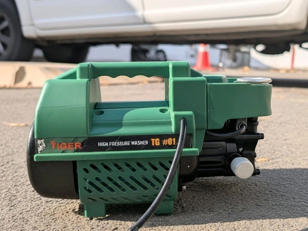 Tiger Pressure Washer 