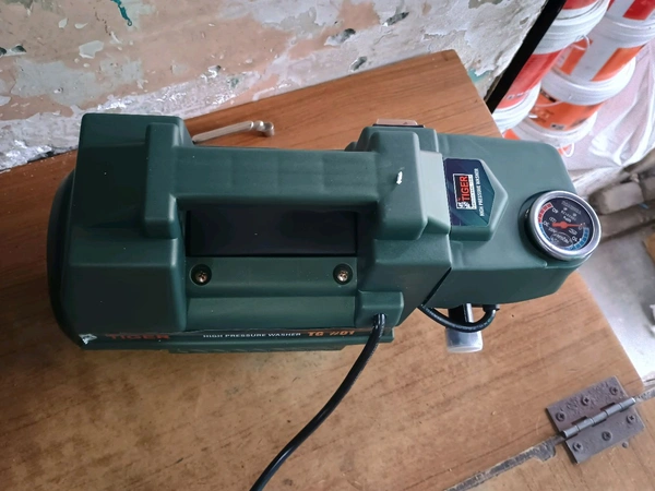 Tiger Pressure Washer