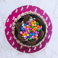 Delicious Oreo Gems Cake - 1 kg