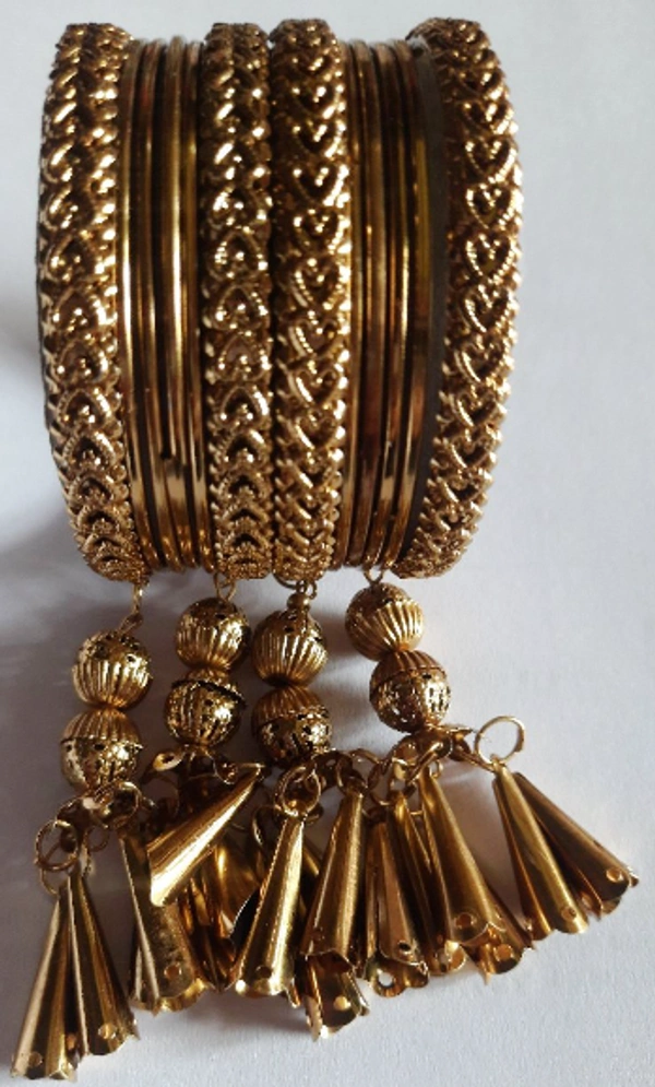 Bangels With Jhumka - 12,14,20, Golden