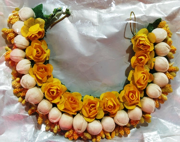 White Foam Jasmine Gajra