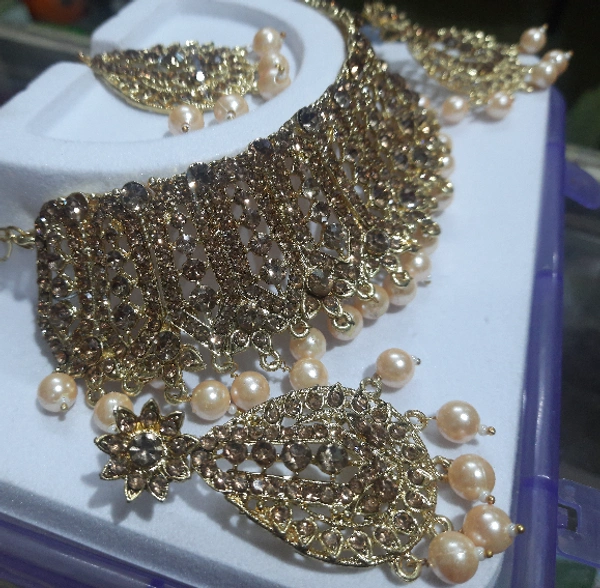 Dream Shades Antique necklace set - Red, Free Size
