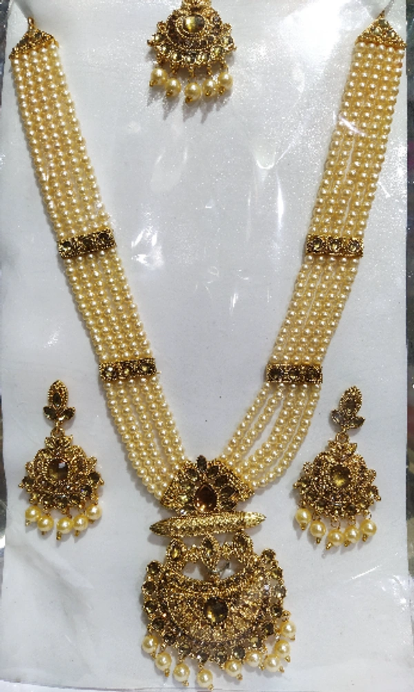 Dream Shades Gold Antique Necklace - Golden, Free
