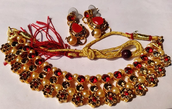 D S Antique Choker Necklace Set - Gold, Free