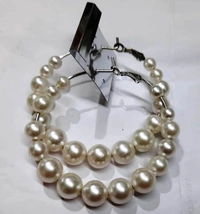 earrings - White