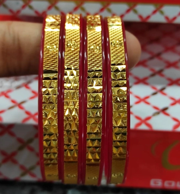 Gold Pola Bangle