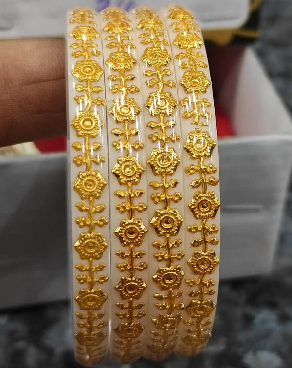 Gold Shankha bangles