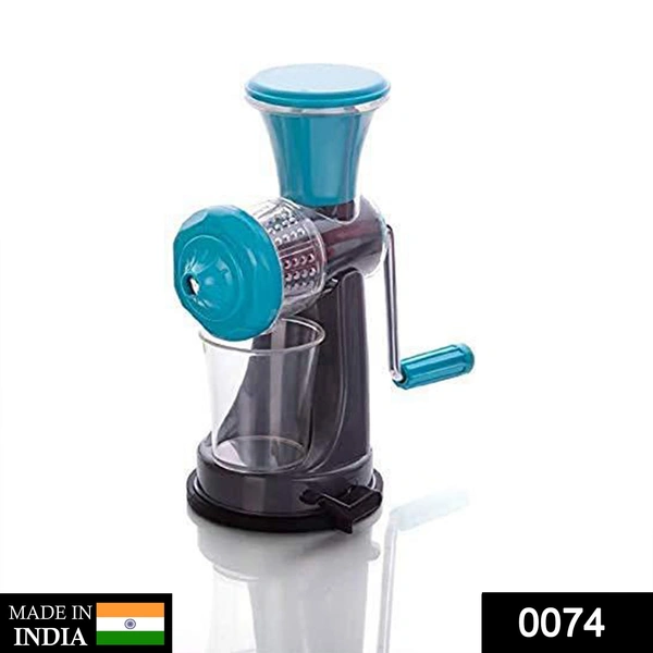 0074 Fruit and Vegetable Juicer nano or mini Juicer