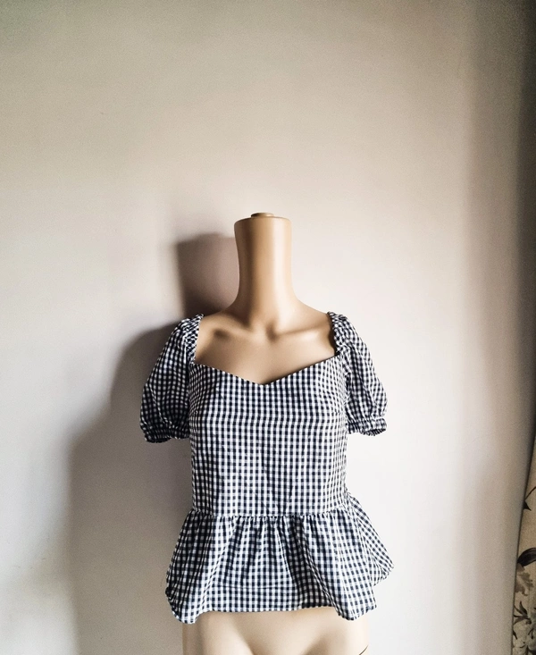 Trendyol Off Shoulder Dress - B&W, M 