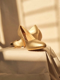 Mast & Harbour  Kitten Heels - Gold, EURO36/UK3