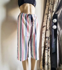Esprit  Capri Pants - Multicolour , 28-30 In (high waist)