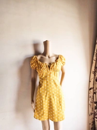 Berrylush  Sweetheart Neck Dress - Mustard, M